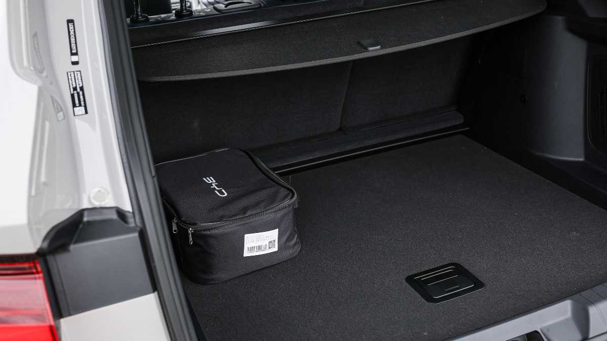 BYD Sealion 6